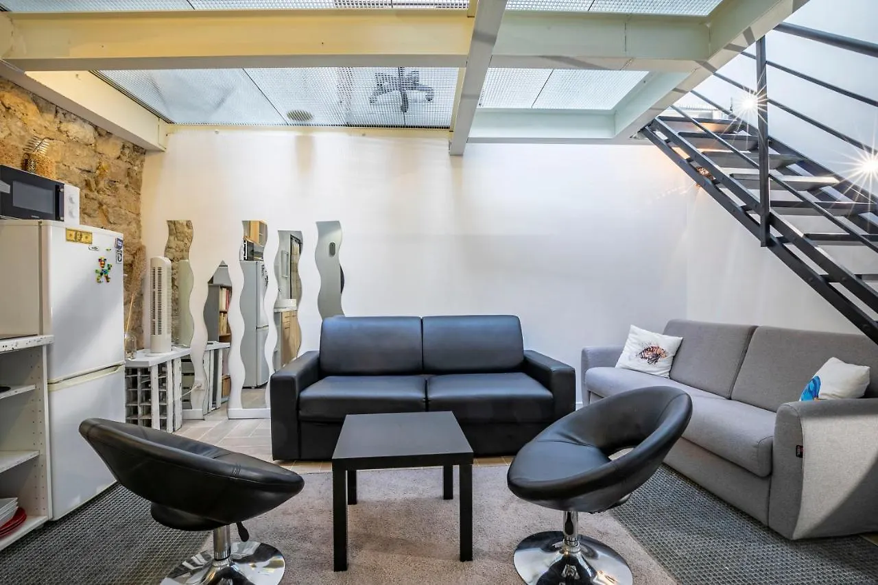 Comme A La Maison Париж 0*,  Франция