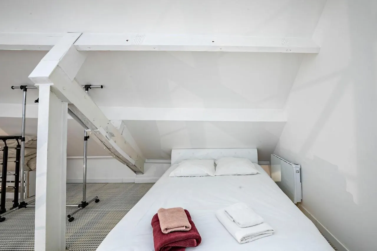 Appartement Comme A La Maison Paris France